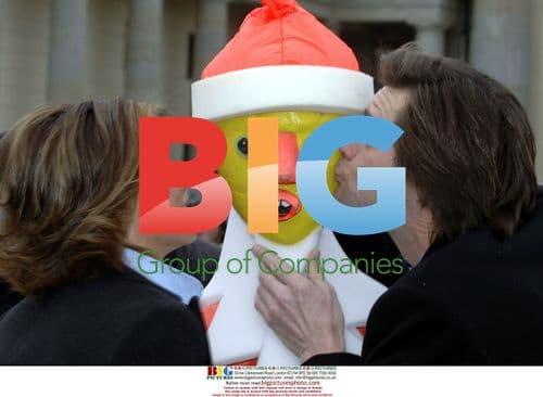 Jim Carrey and Tea Leoni at "Fun with Dick and Jane" Photocall