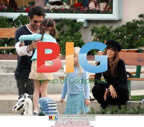 Kate Beckinsale & Family at Malibu Playground