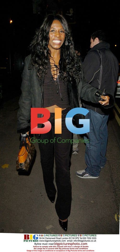 X-Factor judges & contestants dine at Mr Chows