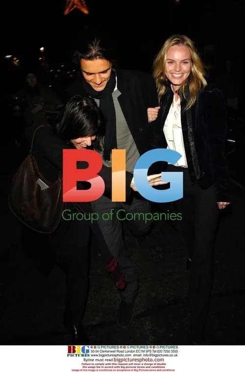 Orlando Bloom and Kate Bosworth leave cinema