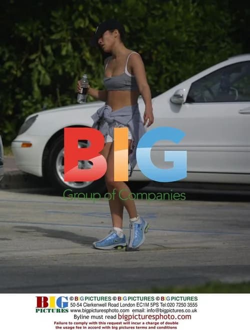 Jennifer Lopez Jogging in South Beach