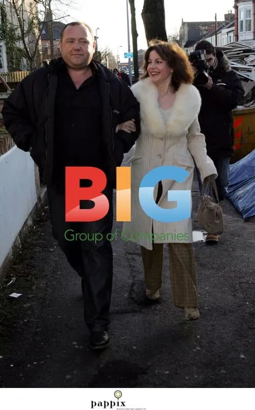 Charlotte Church Arrives at Mum's Pub