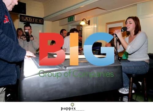 Charlotte Church and Chris Moyles Karaoke Duet