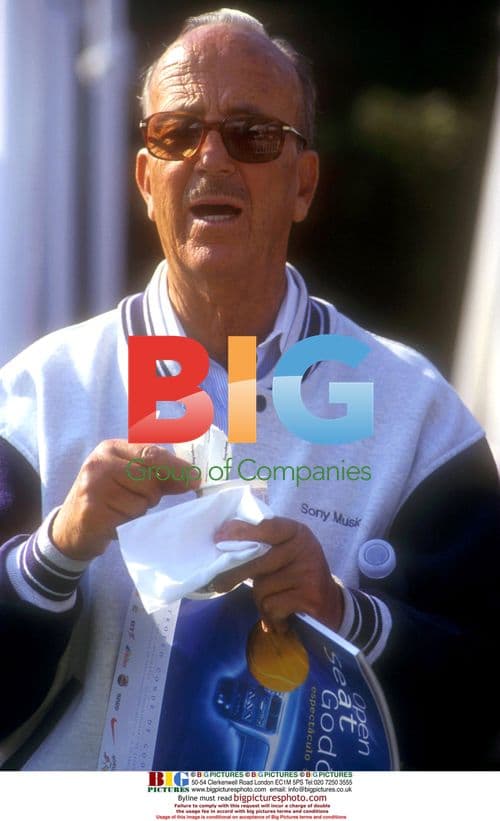 Julio Iglesias Snr to be father again at 90