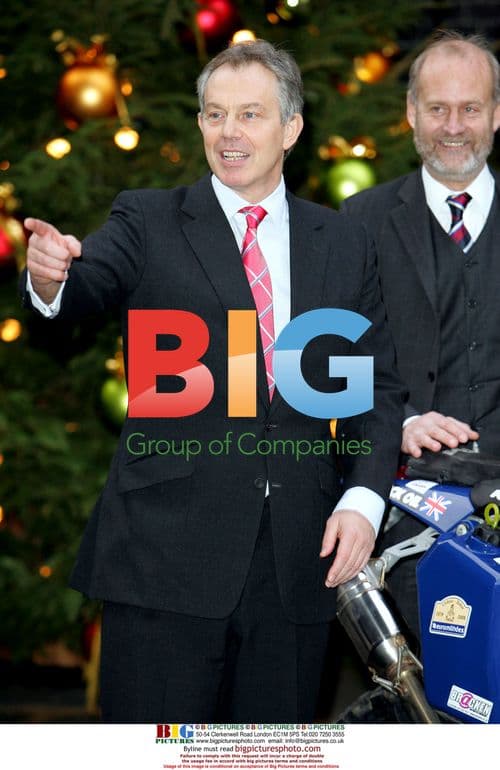 Tony Blair and Charles Heatly at Dakar Rally 2006 Press Conference