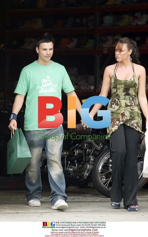 Liberty X Singer Michelle Heaton and boyfriend shopping