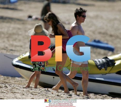 Hugh Grant and Jemima Khan on Boat Trip