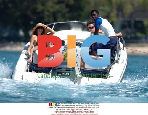 Hugh Grant and Jemima Khan on Caribbean Boat Trip