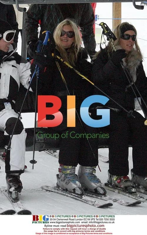 Kate Moss Skiing in Aspen