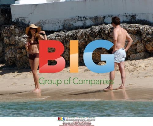 Hugh Grant & Jemima Khan on Caribbean Boat Trip