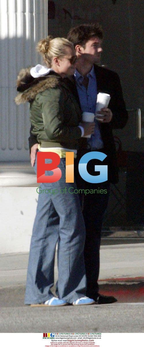 Rebecca Romijn Stamos and Jerry O'Connell in Beverly Hills