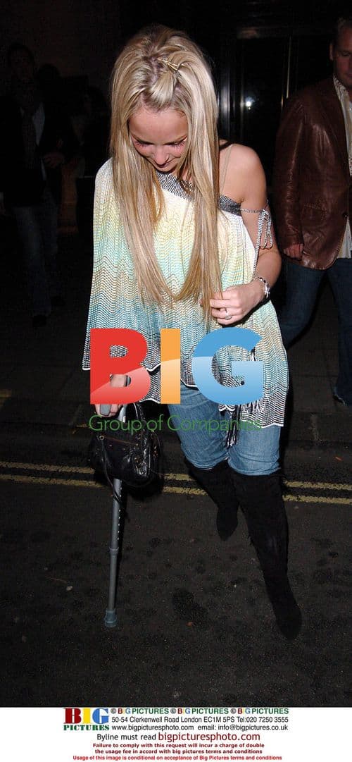 Jennifer Ellison Leaving The Wolseley Restaurant