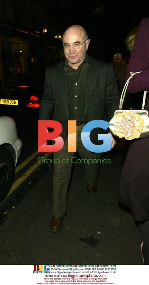 Bob Hoskins out for dinner in London