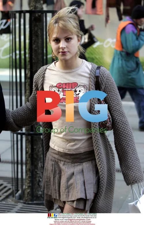 Tina O'Brien Out Shopping in Manchester