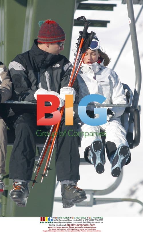 Spain's Crown Prince Felipe and Princess Letizia skiing