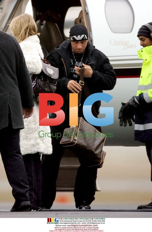 Roberto Carlos Arrives for Ronaldo's Wedding