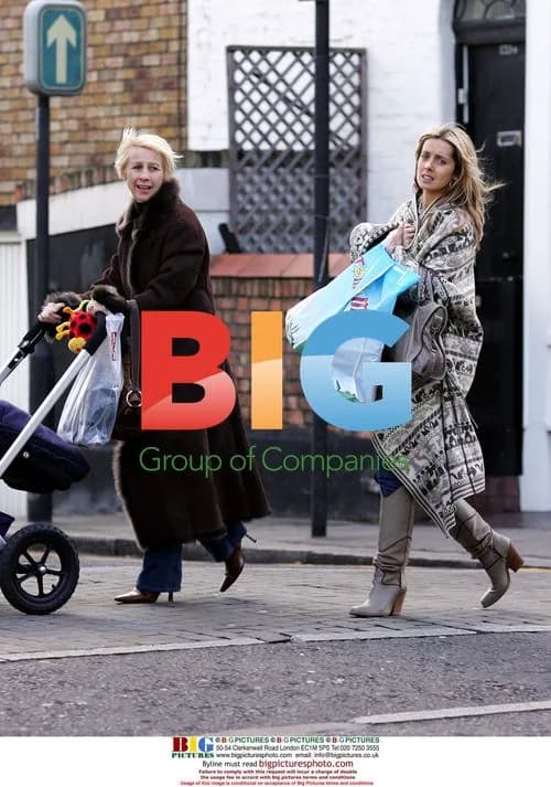 Louise Redknapp Shopping with Baby