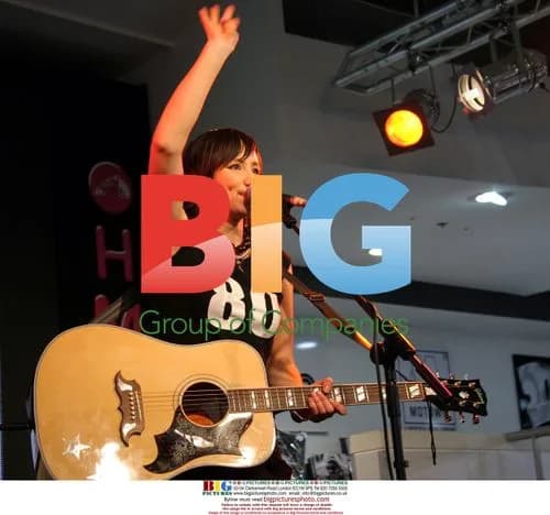 KT Tunstall Promotional Live Performance
