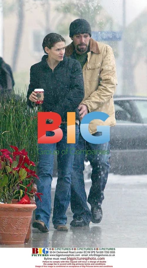 Ben Affleck and Jennifer Garner Caught in Rain