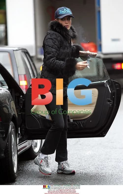 Sophie Anderton Shopping in London