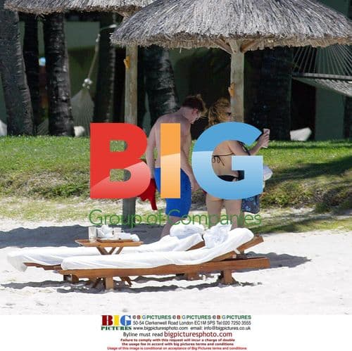 Gordan Ramsay and Wife at Indian Ocean Resort