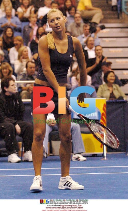 Anna Kournikova at WTT Smash Hits Charity Event