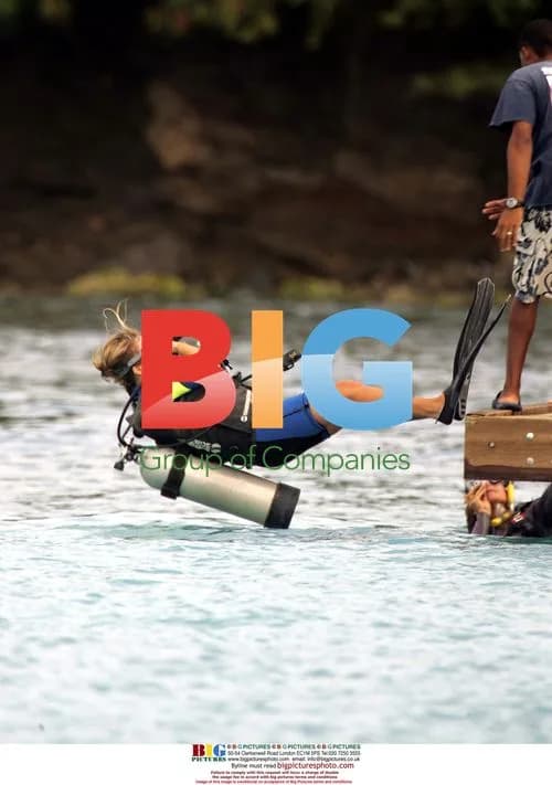 Geri Halliwell scubba diving in Caribbean