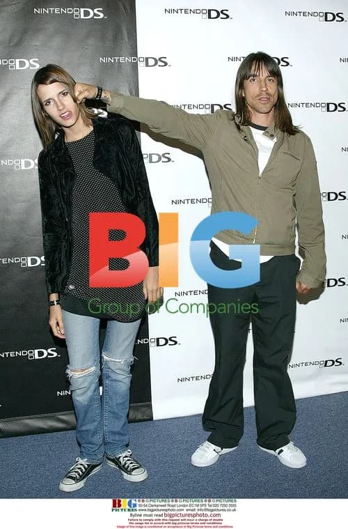 ANTHONY KIEDIS at Nintendo DS Launch Party