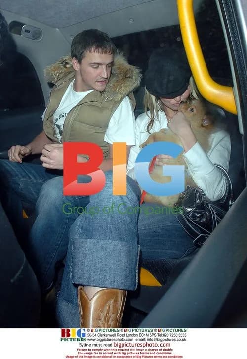 Jennifer Ellison and boyfriend out with pet