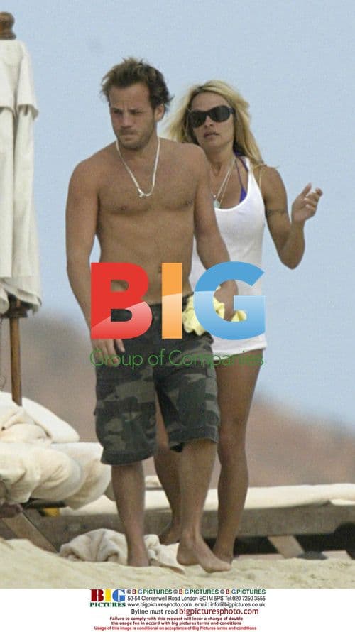 Pamela Anderson and Stephen Dorff on Romantic Getaway