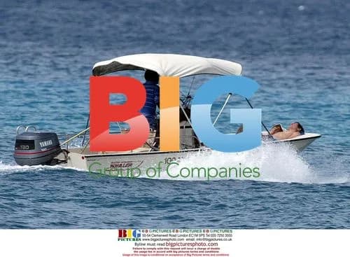 Hugh Grant and Jemima Khan Waterskiing in Barbados