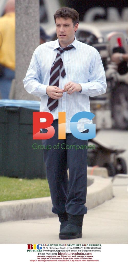 Ben Affleck and Rebecca Romijn Stamos on set of "Man About Town"