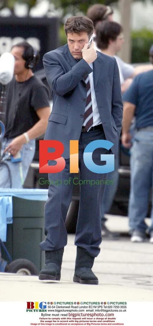Ben Affleck and Rebecca Romijn Stamos filming "Man About Town"
