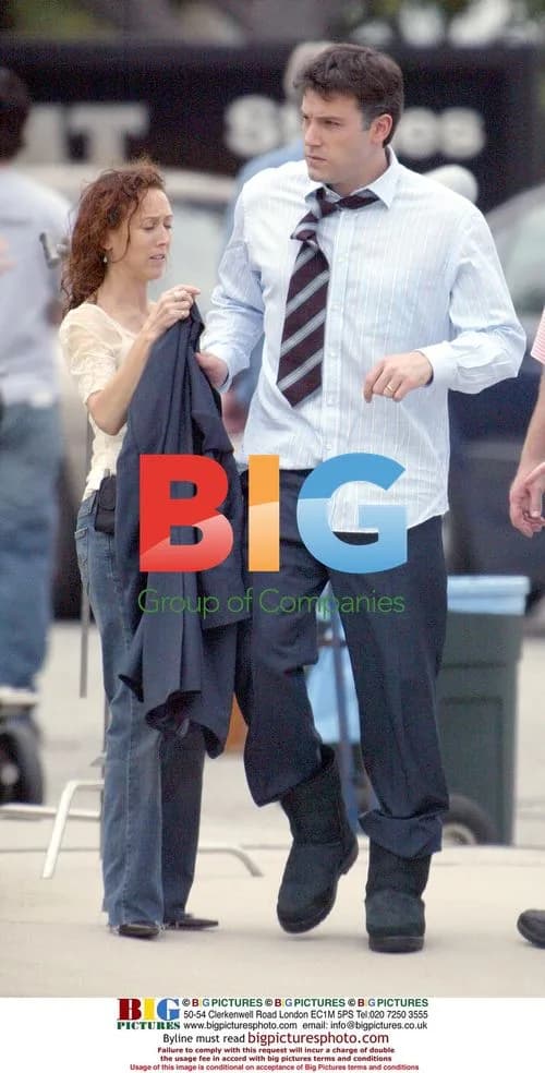Ben Affleck and Rebecca Romijn Stamos on set