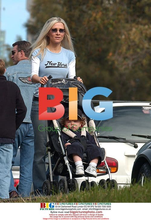 Danielle Spencer and son Charlie at Botanical Gardens