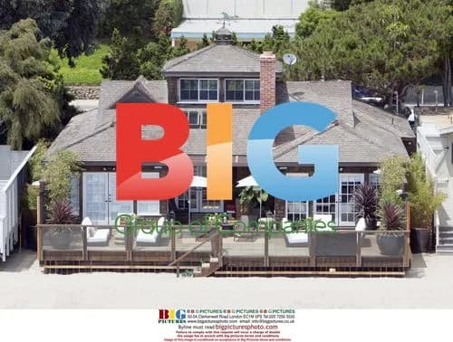 Jennifer Aniston's Malibu Beach House