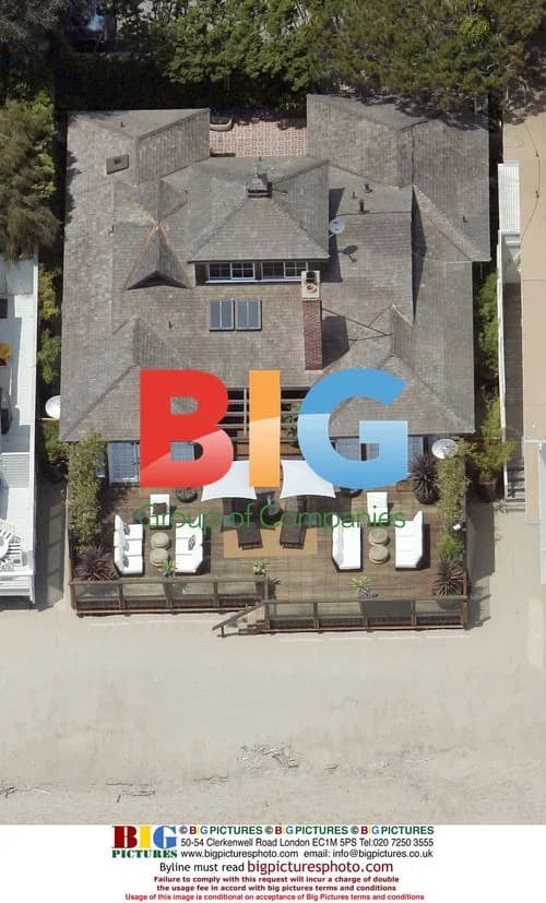 Jennifer Aniston's Malibu Beach House