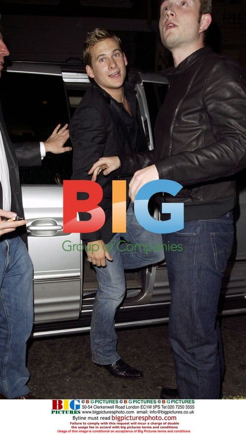 Lee Ryan from Blue enjoys night out with bandmates