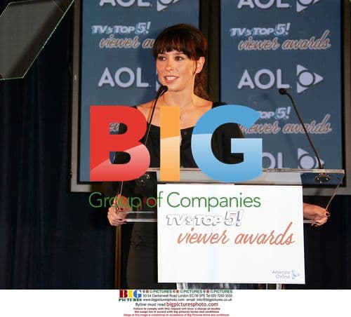 Jennifer Love Hewitt at 2005 TV's Top Viewer Awards