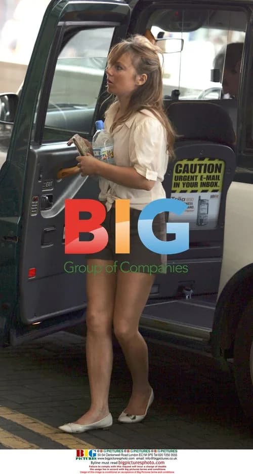 Geri Halliwell Visits Chelsea and Westminster Hospital