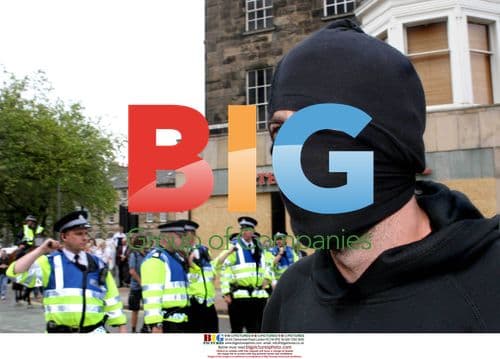 Protestors and Police Clash in Edinburgh