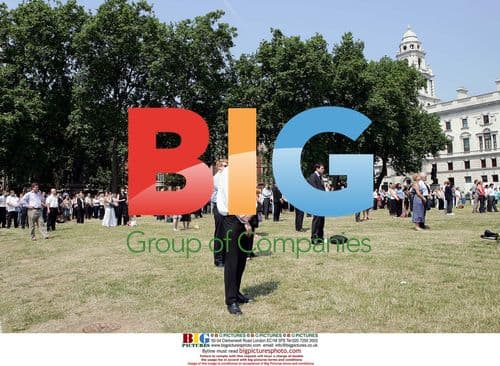 Londoners observe 2-minute silence