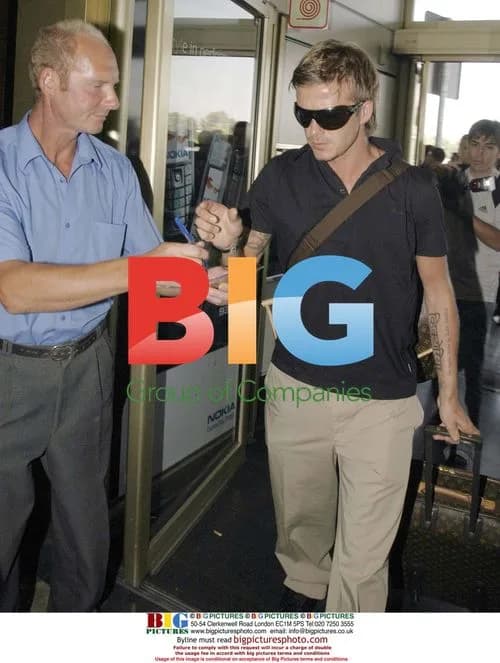 David Beckham leaves for Real Madrid tour