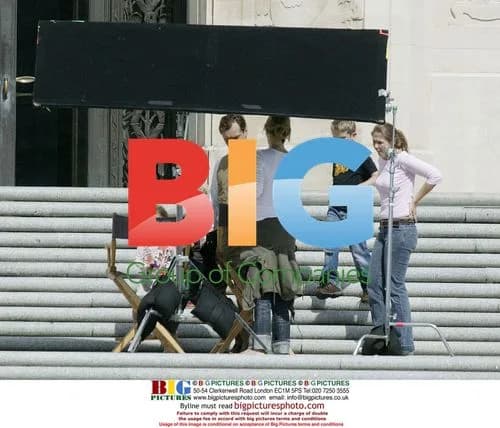 Jude Law on Break During 'All The Kings Men' Filming