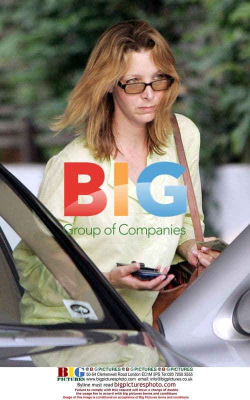 Lisa Kudrow Running Errands in Beverly Hills