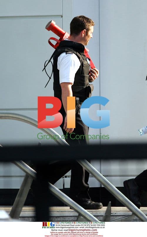 Armed Police Raid at UCLH After Bomb Incident