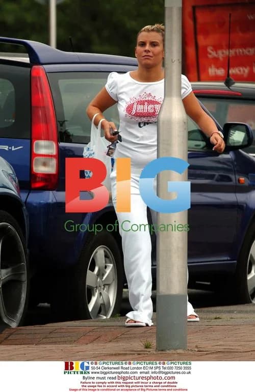 Coleen McLoughlin Visiting Tesco