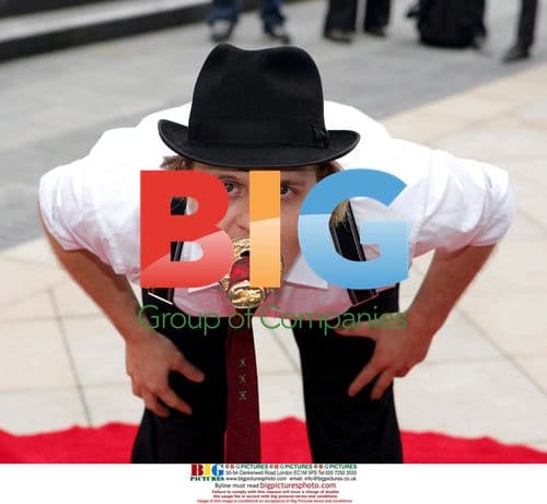 Circus Oz during photocall in South Bank