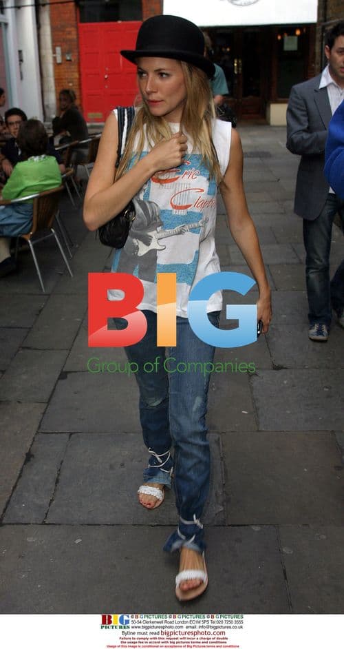 Sienna Miller Arrives at Wyndhams Theatre