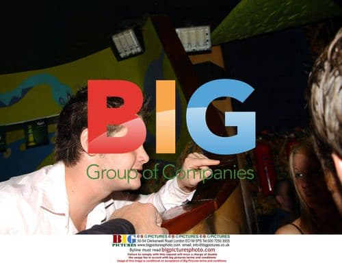 Danny Young attacks paparazzi in Ireland